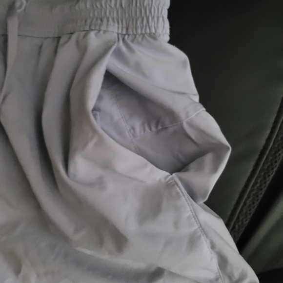 Lululemon Spring Break Away Short *4-way Stretch 3" Size 2 Blue/purple Color - Picture 6 of 9